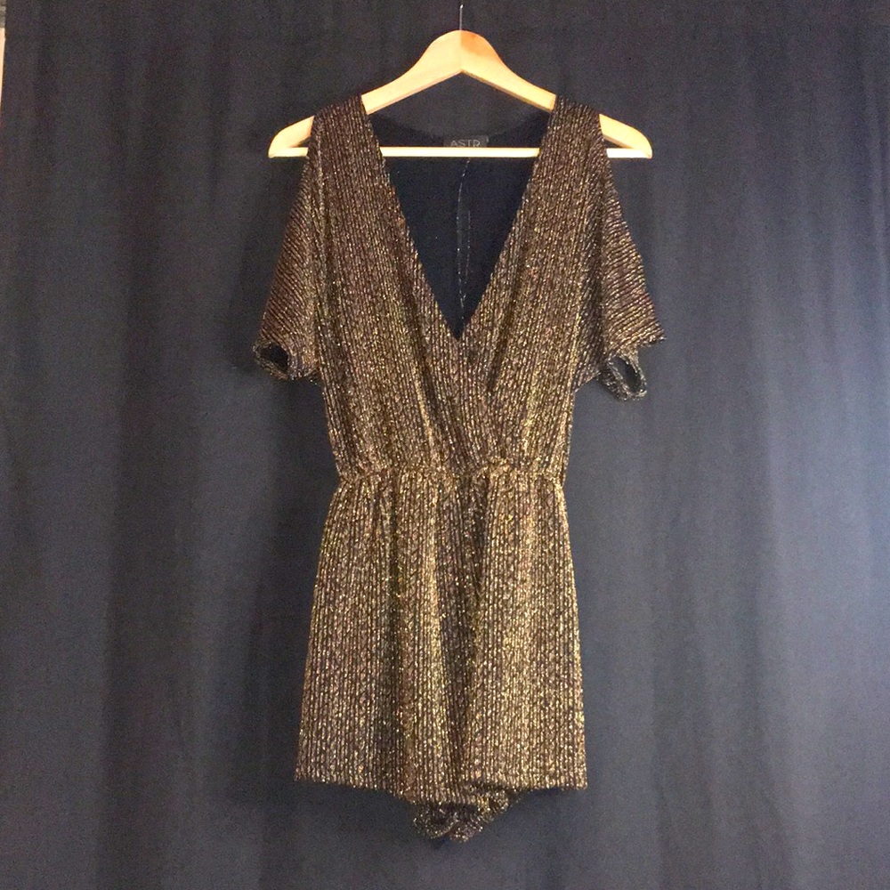 🤩Gold Disco Romper
